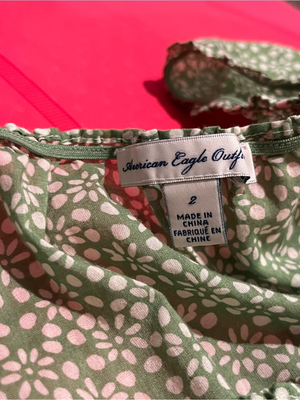 Vintage American Eagle Green Floral Babydoll Peasant Top - Picture 2 of 3